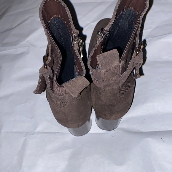 BLONDO Talyn Waterproof ankle booties​ - Picture 5 of 12